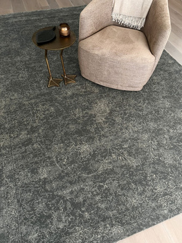 Dywan wełniany do salonu Agnella VINTAGE BELL Grafitowy CALISIA
