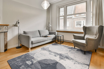 Dywan wełniany do salonu Agnella KRUH Szary OPAL