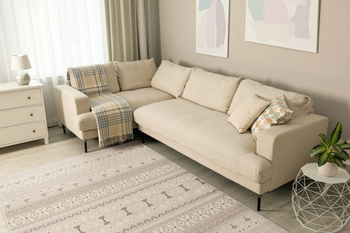 Dywan wełniany do salonu Agnella PONCHO Jasno Szary F TEMPO NATURAL